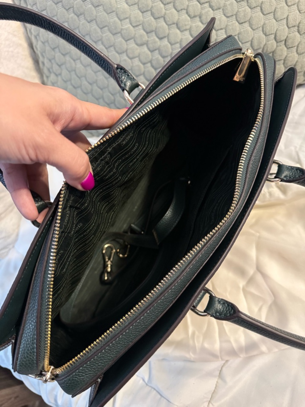 Kate Spade Forest Green Pebbled Leather Laptop Bag with Strap - Picture 4 of 4